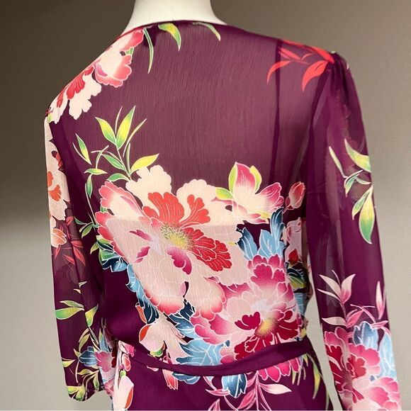 Express long sleeve floral mini dress with under slip with belt size Small - Picture 9 of 14